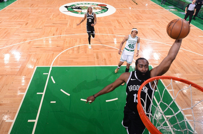  爱德华兹36+10森林狼撕破篮网  