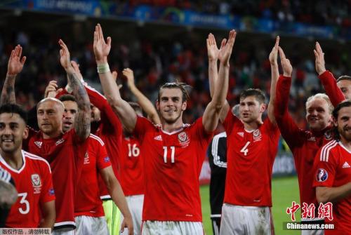  多特蒙德锋线集体哑火，主场不敌黑马球队  